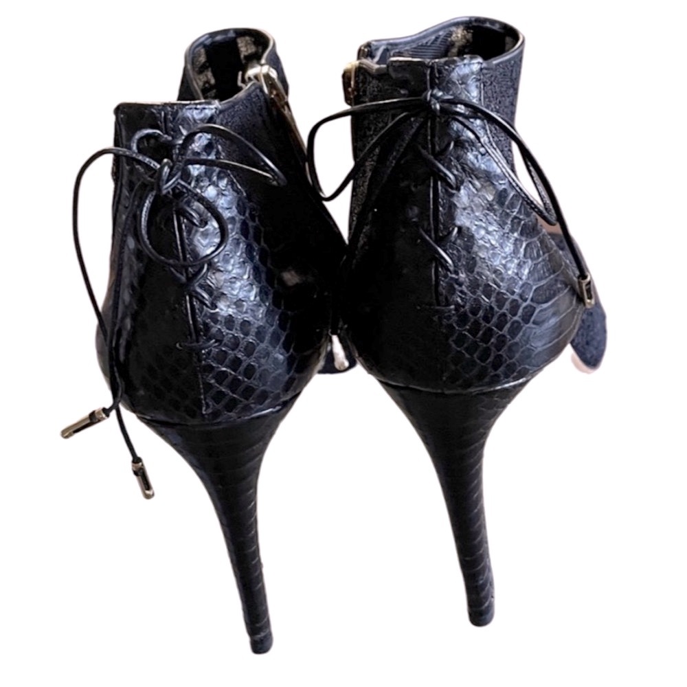 Salvatore Ferragamo Lace Shoe Booties 9 - Picture 8 of 8
